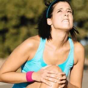 Il dolore all'articolazione del ginocchio con artrosi